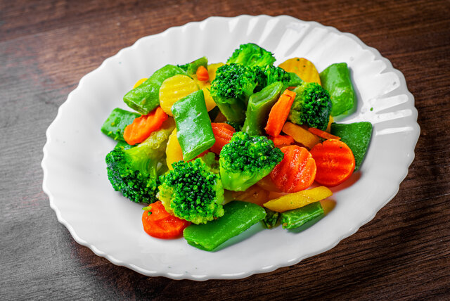 様々な野菜に優れた退色抑制効果を発揮　ボイル緑色野菜退色抑制剤